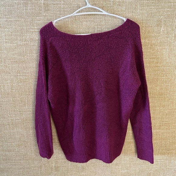 Old Navy Fuchsia Sweater - Picture 2 of 3